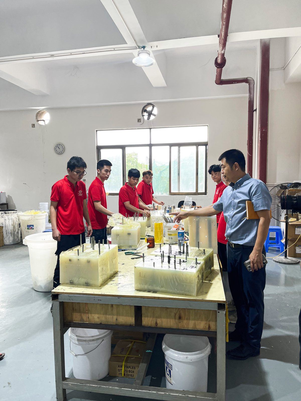 Vacuum casting workshop